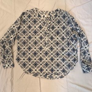 LOFT cotton top with a blue textured floral print